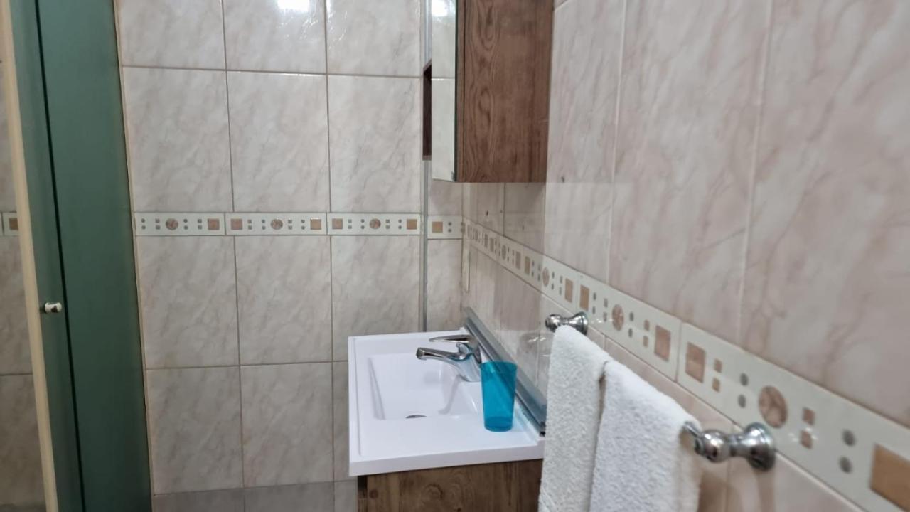 Luxo Lateral Quadra Da